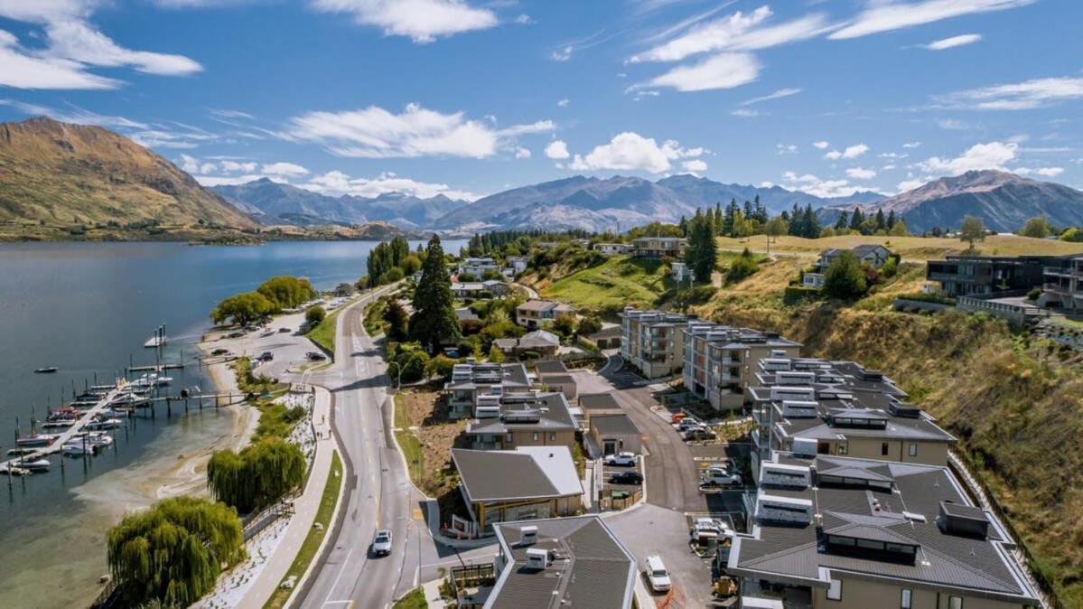 Lake View Studio Apartment Уанака Екстериор снимка