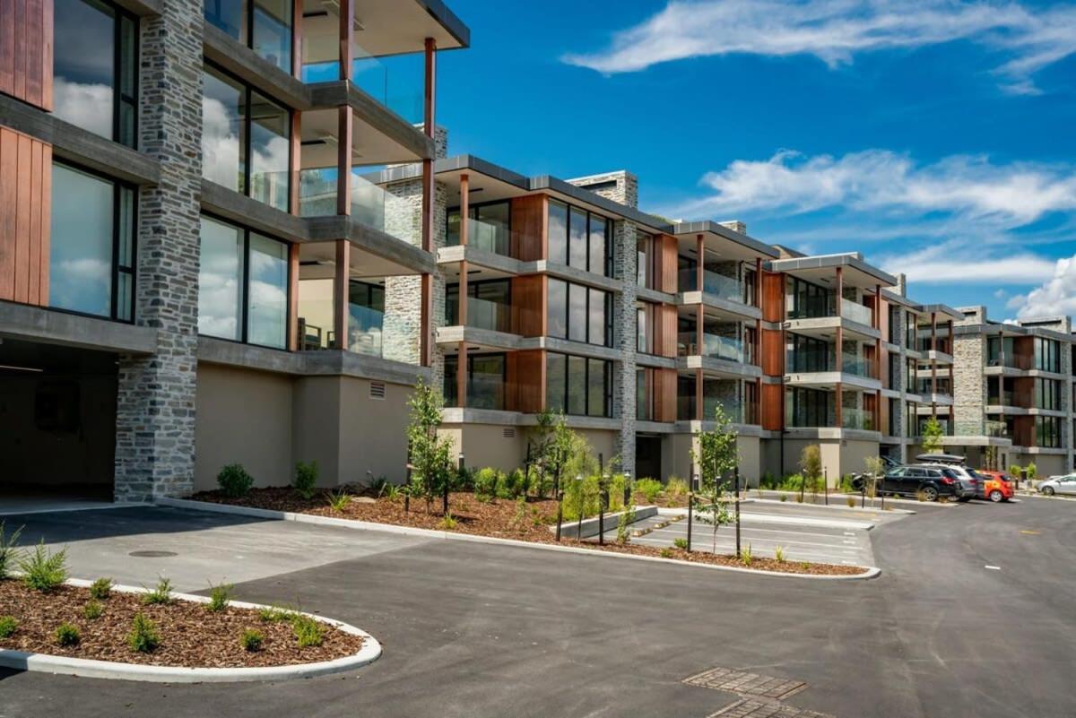 Lake View Studio Apartment Уанака Екстериор снимка